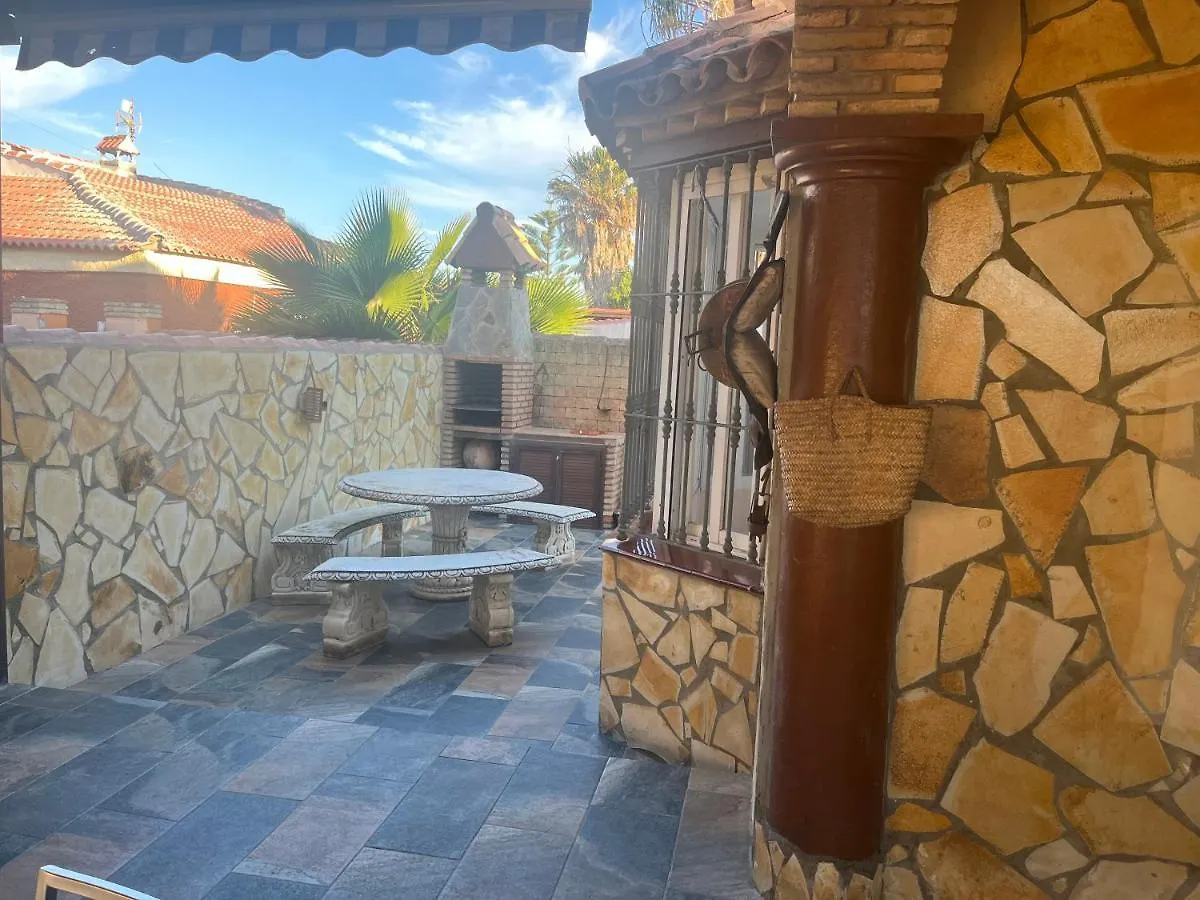 Chalet , A 6Km De La Playa Чиклана-де-ла-Фронтера Дом отдыха